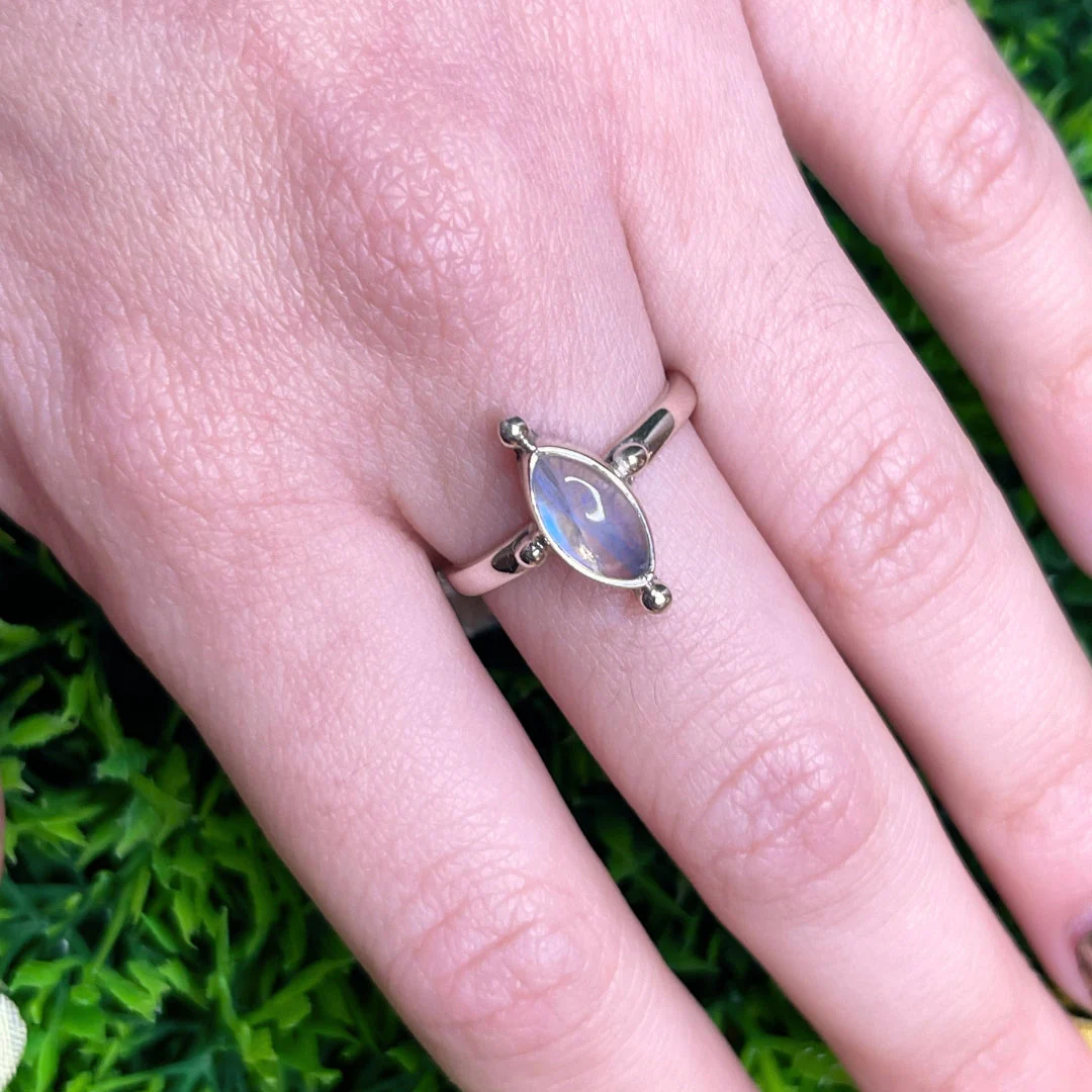 Bague Pierre de Lune Blue Fire #137 - Image 2