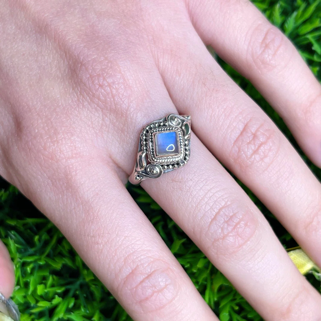 Bague Pierre de Lune Blue Fire #138 - Image 2