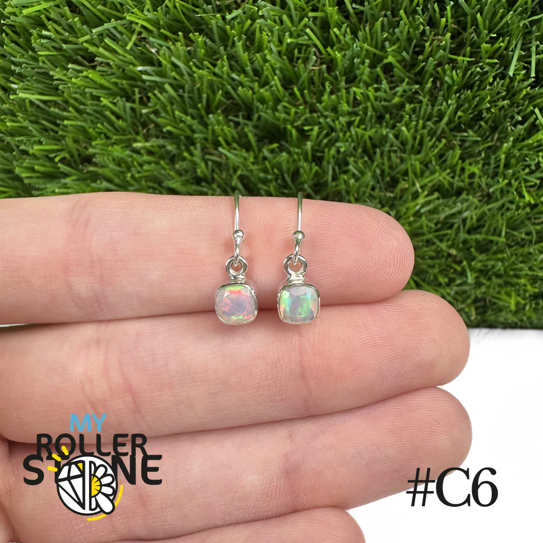 Boucles d'oreilles Opale Éthiopienne Carré 6X6 MM En Argent 925 #C6