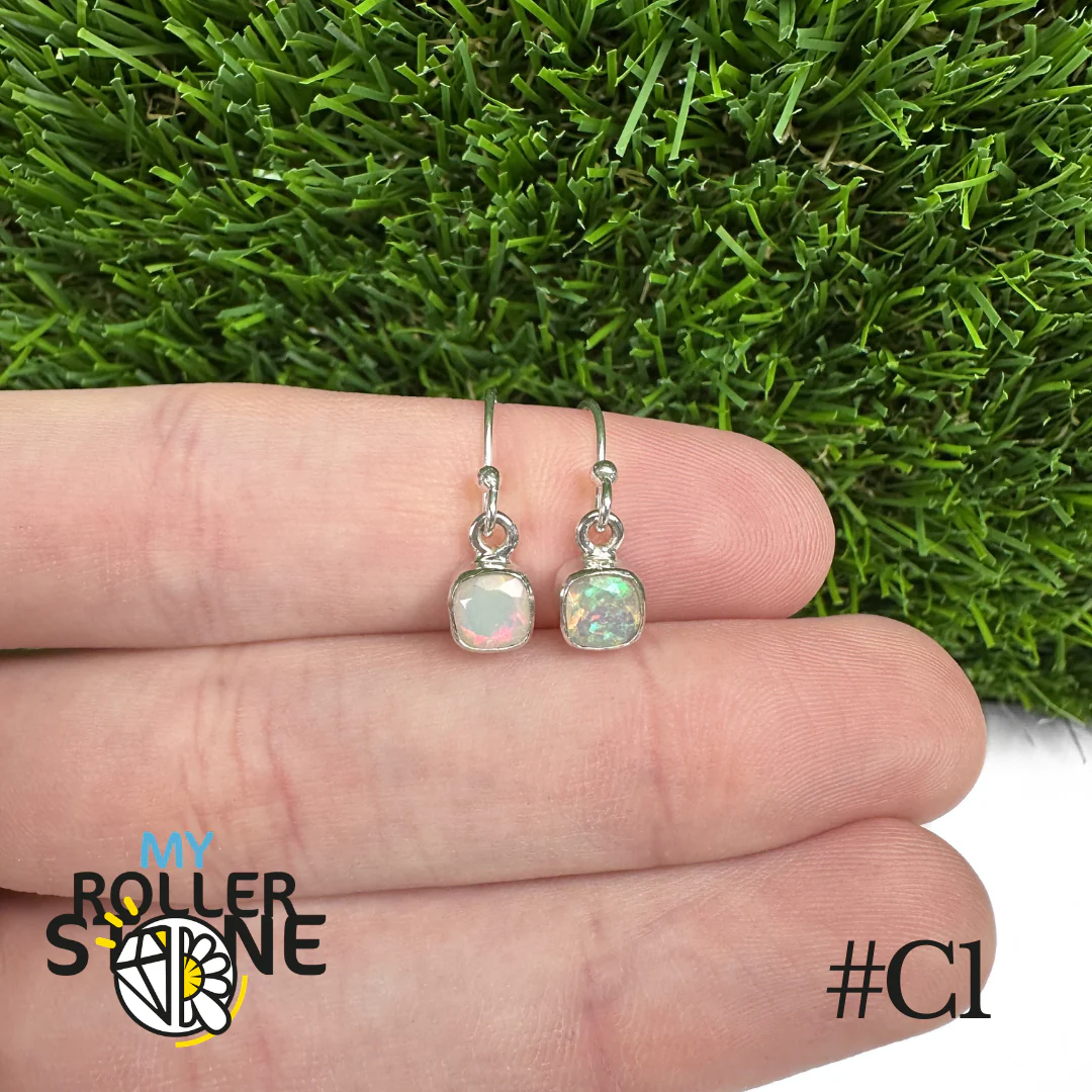 Boucles d'oreilles Opale Éthiopienne Carré 6X6 MM En Argent 925 #C1