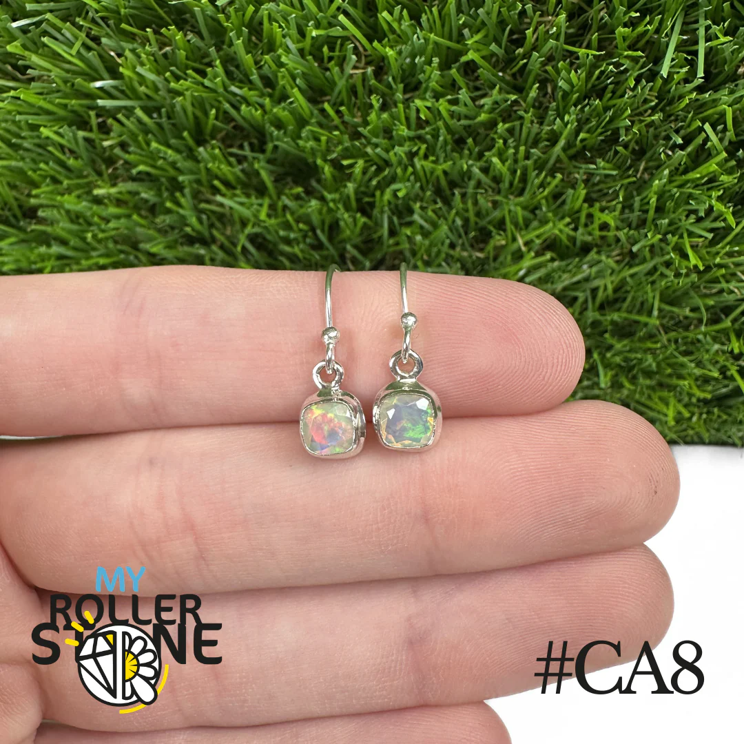 Boucles d'oreilles Opale Éthiopienne Carré Rebord 7X7 MM En Argent 925 - Image 5