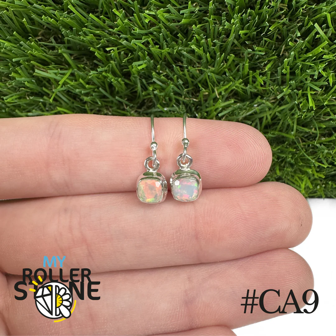 Boucles d'oreilles Opale Éthiopienne Carré Rebord 7X7 MM En Argent 925 - Image 6
