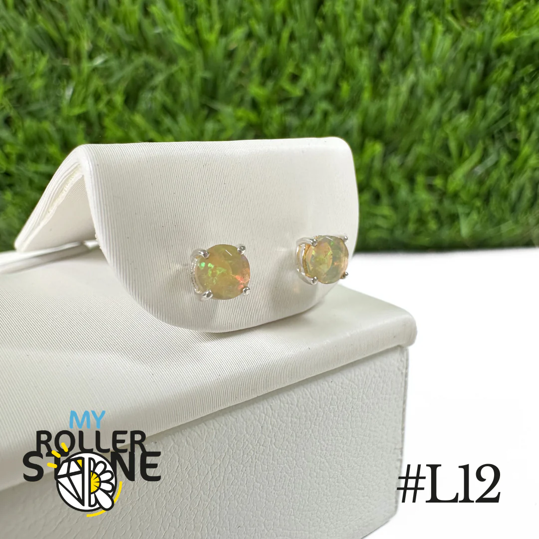 Boucles d'oreilles Opale Éthiopienne Rond 4X4 MM En Argent 925 #L12