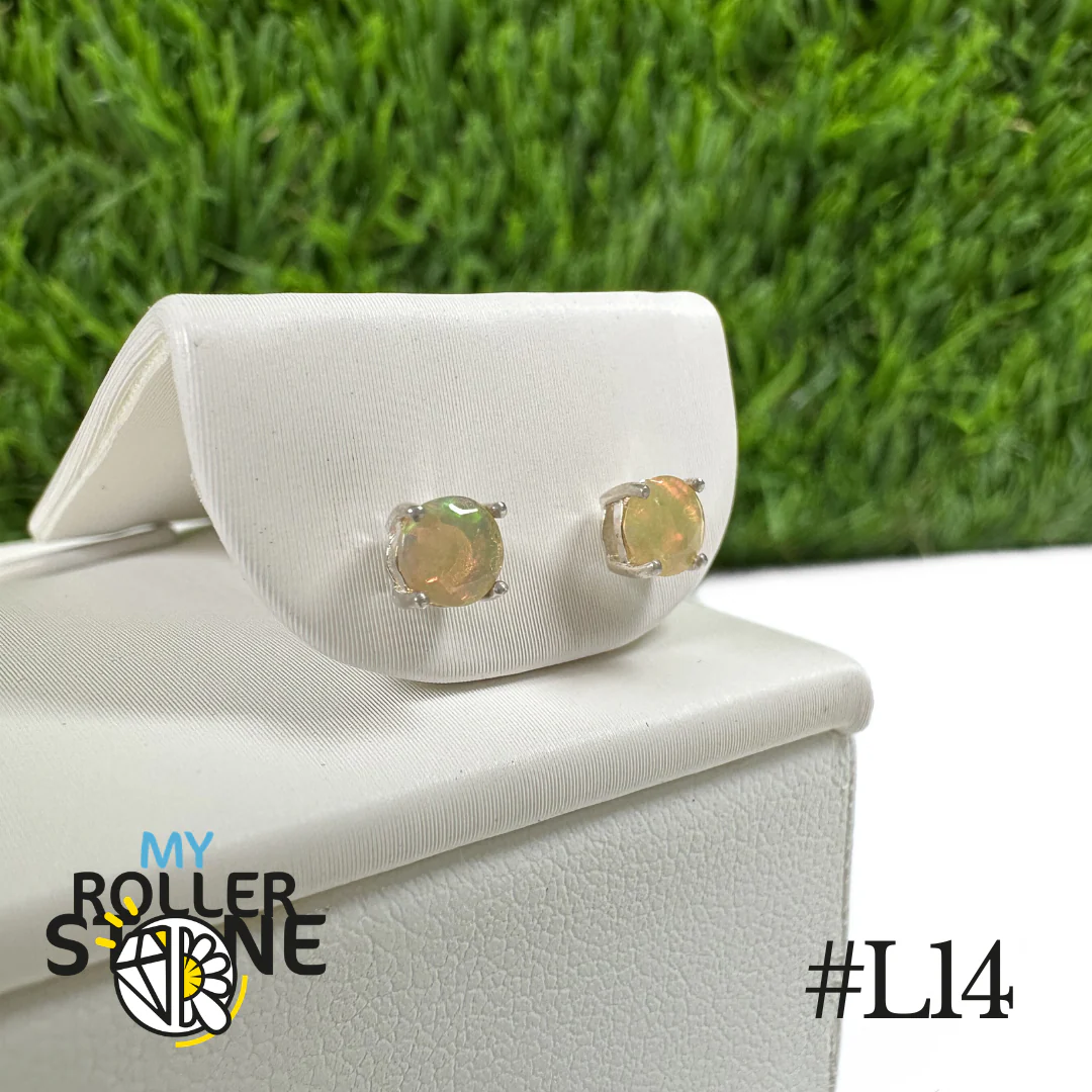 Boucles d'oreilles Opale Éthiopienne Rond 4X4 MM En Argent 925 #L14