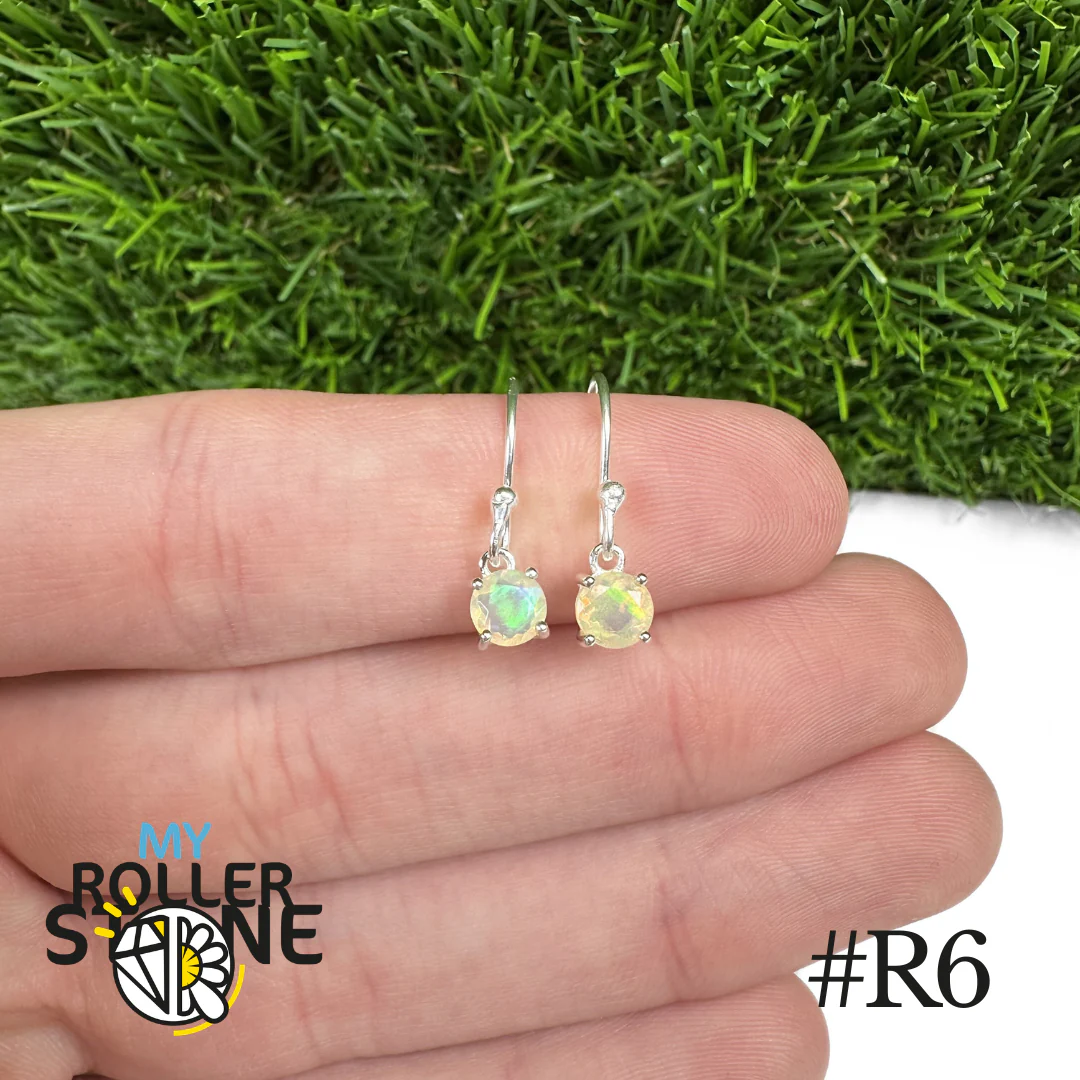 Boucles d'oreilles Opale Éthiopienne Rond 5X5 MM En Argent 925 #R6