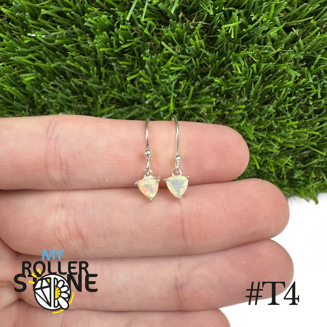 Boucles d'oreilles Opale Éthiopienne Trillon 5X5 MM En Argent 925 #T4