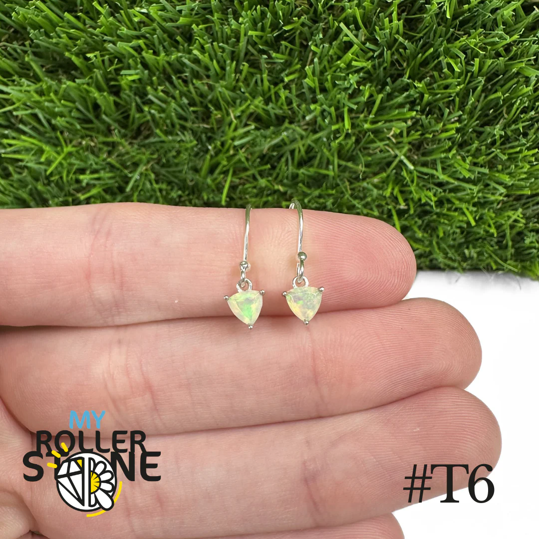 Boucles d'oreilles Opale Éthiopienne Trillon 5X5 MM En Argent 925 #T6
