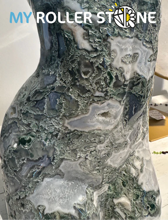 Grande Sculpture Buste Femme Pierre - Image 4
