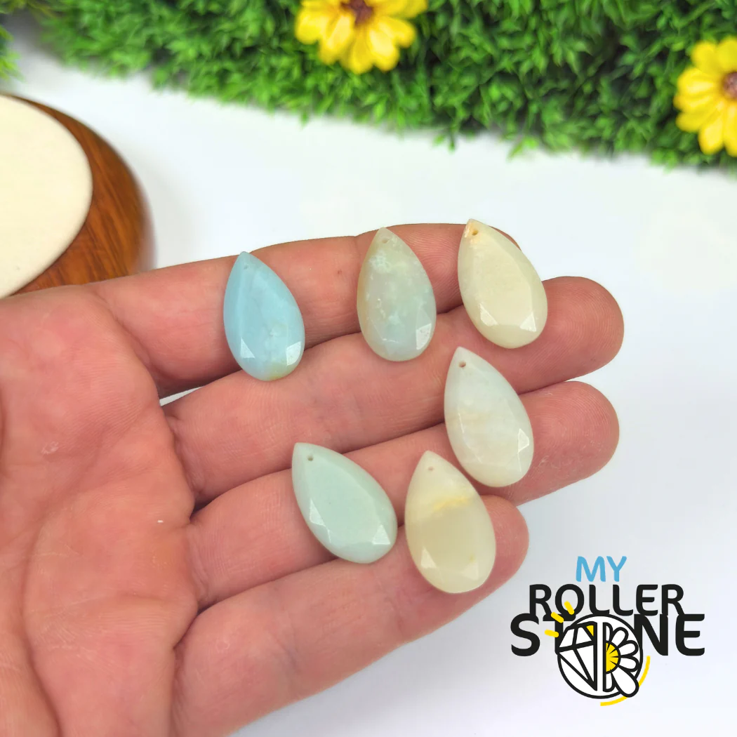Pendentif goutte plate facettée Amazonite