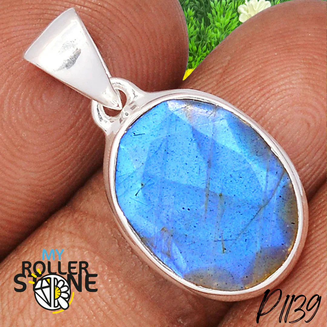 Pendentif Labradorite Blue Fire P1139