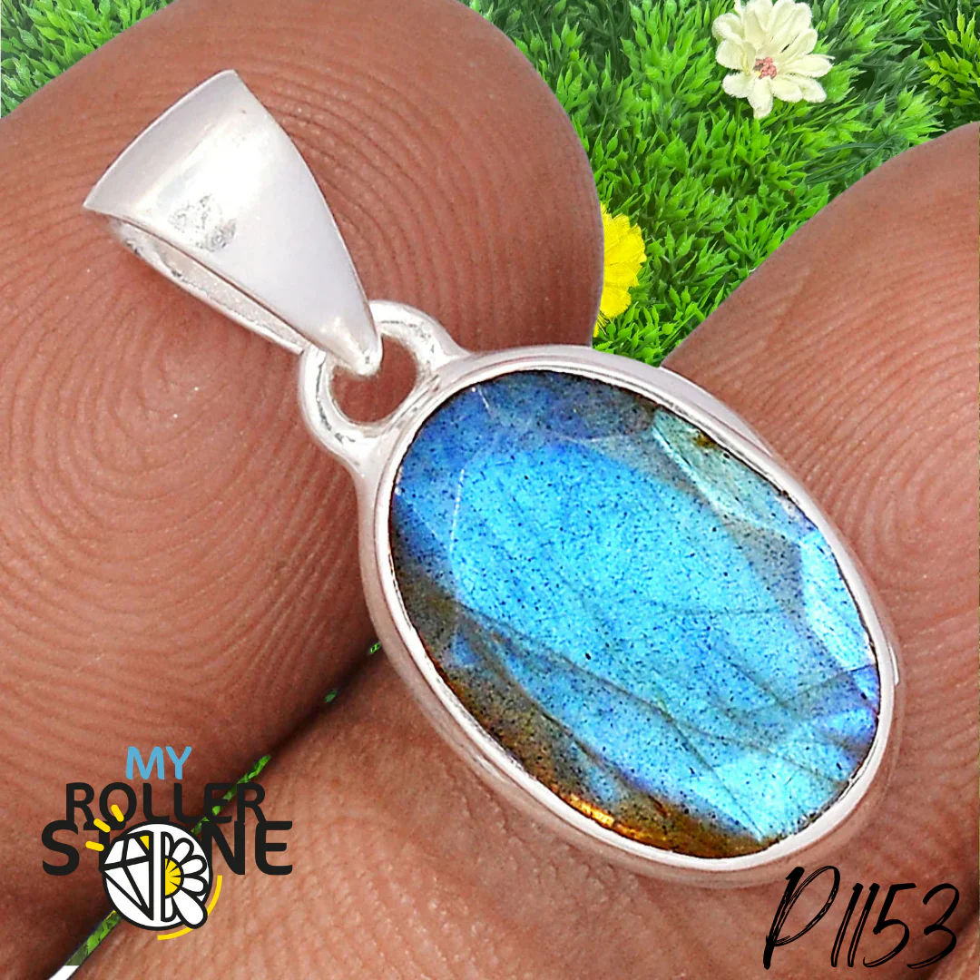 Pendentif Labradorite Blue Fire P1153