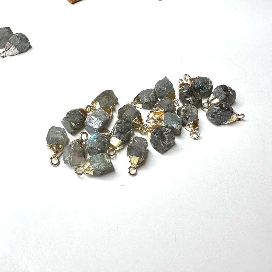 Pendentif Labradorite brute Plaqué Or/Argent - Image 2