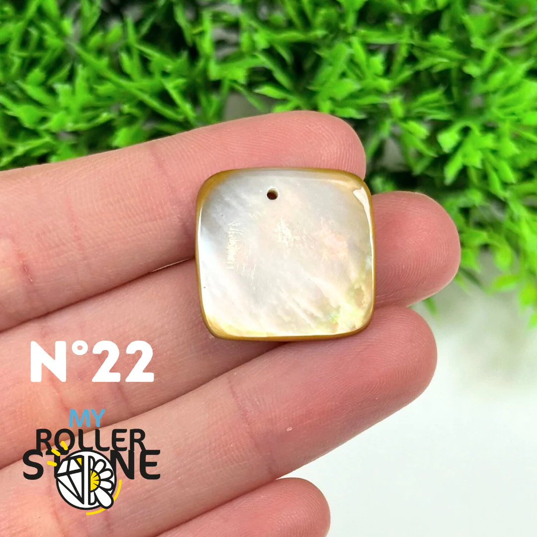Pendentif Percé Nacre 5A - Image 24