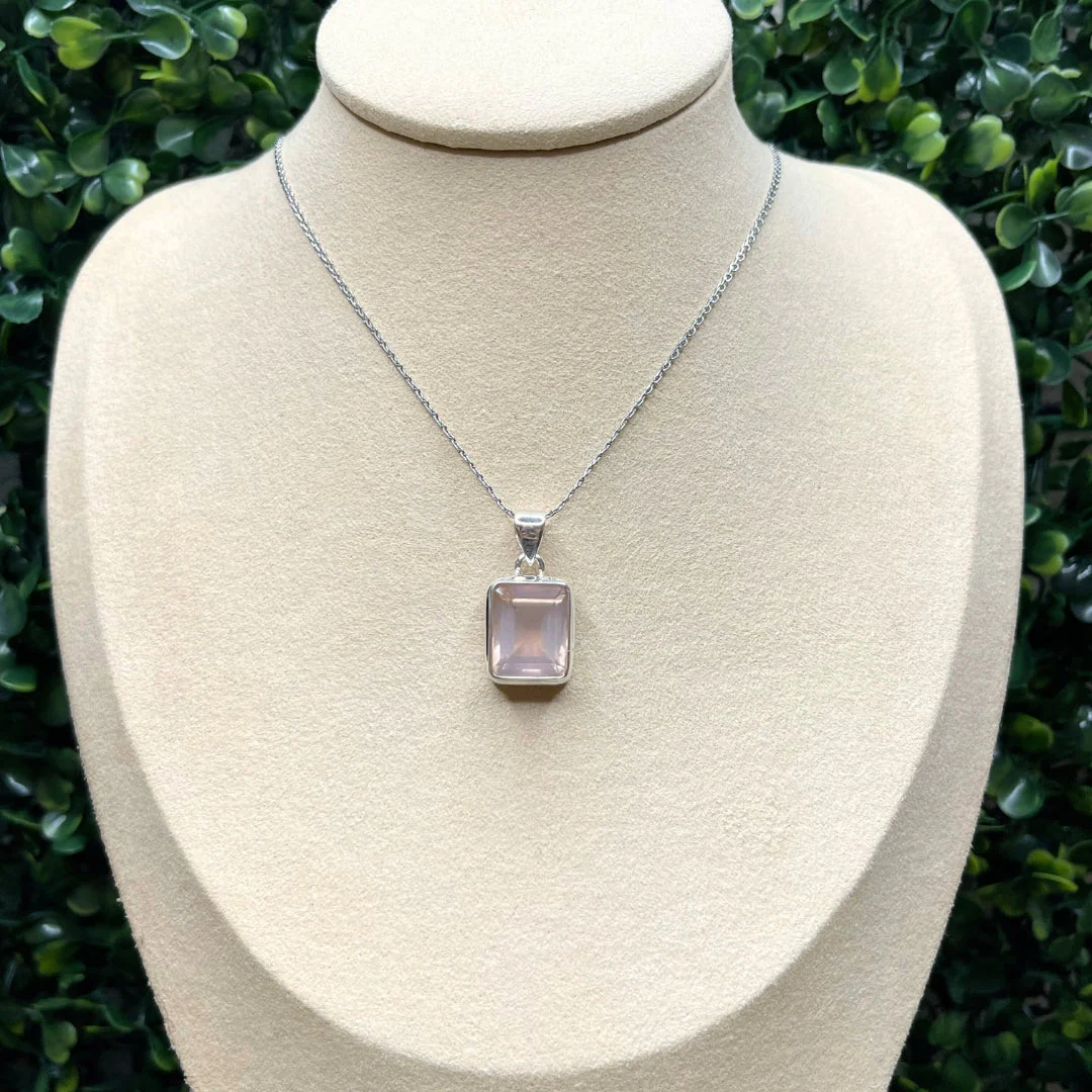 Pendentif Quartz Rose #17 - Image 2