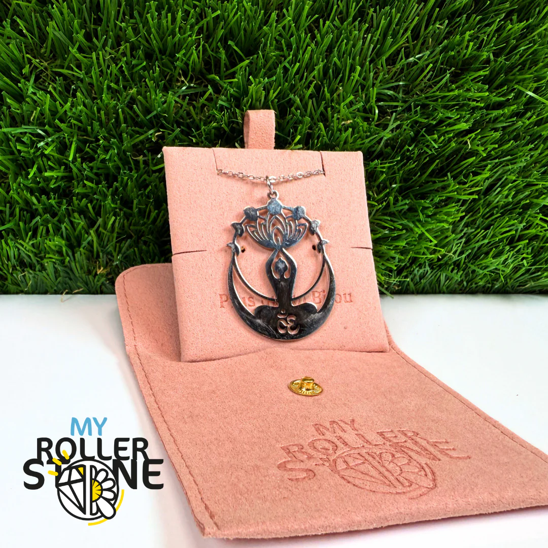 Pendentif Yoga fleur de Lotus Acier inoxydable argenté