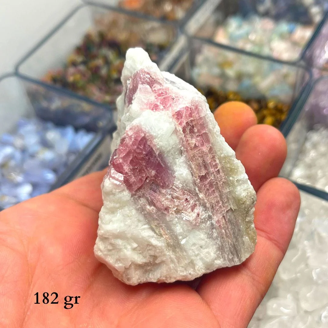 Tourmaline rose dans sa matrice de Quartz - Image 5